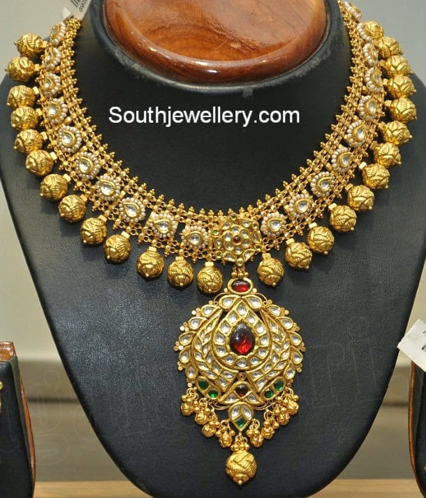 Antique Kundan pearl Necklace - Indian Jewellery Designs