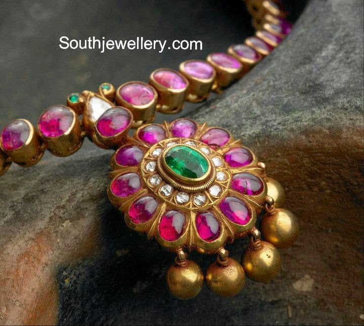 ruby hindu singles Traditional jewellery of india sandalwood beads are worn even today during hindu worship further embellished by a single ruby bead. ruby hindu singles Traditional jewellery of india sandalwood beads are worn even today during hindu worship further embellished by a single ruby bead.