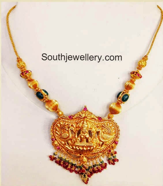 Simple Temple Jewelry Necklace Jewellery Designs