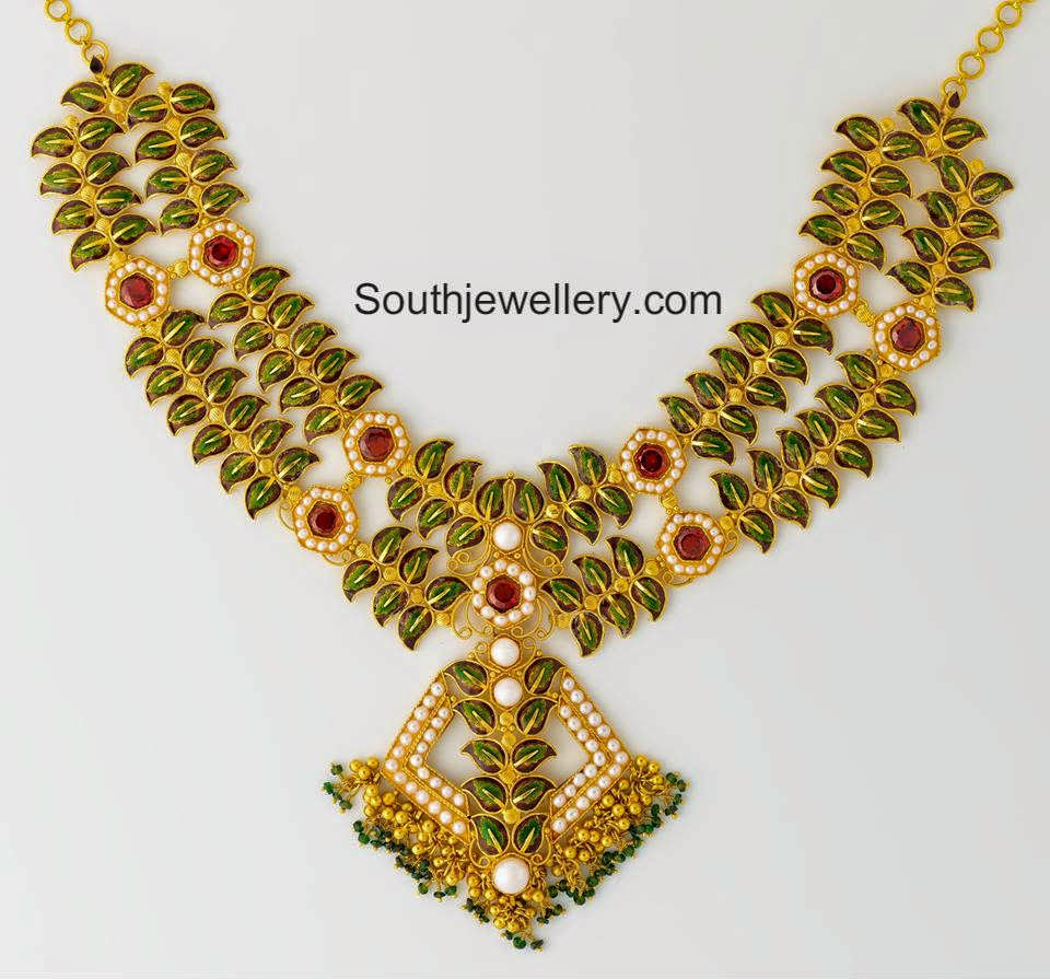 latest gold necklace collection