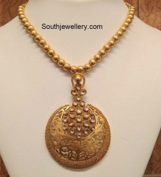 antique_goldballs_necklace