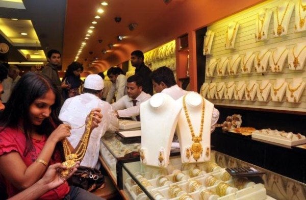 dress jewellery shops