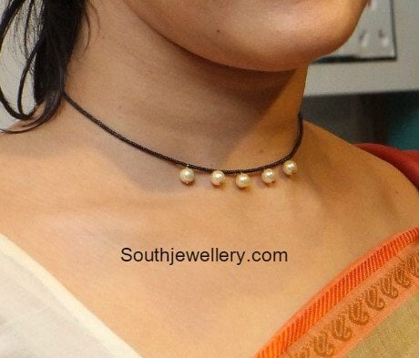 black_beads_necklace_with_south_sea_pearl_drops