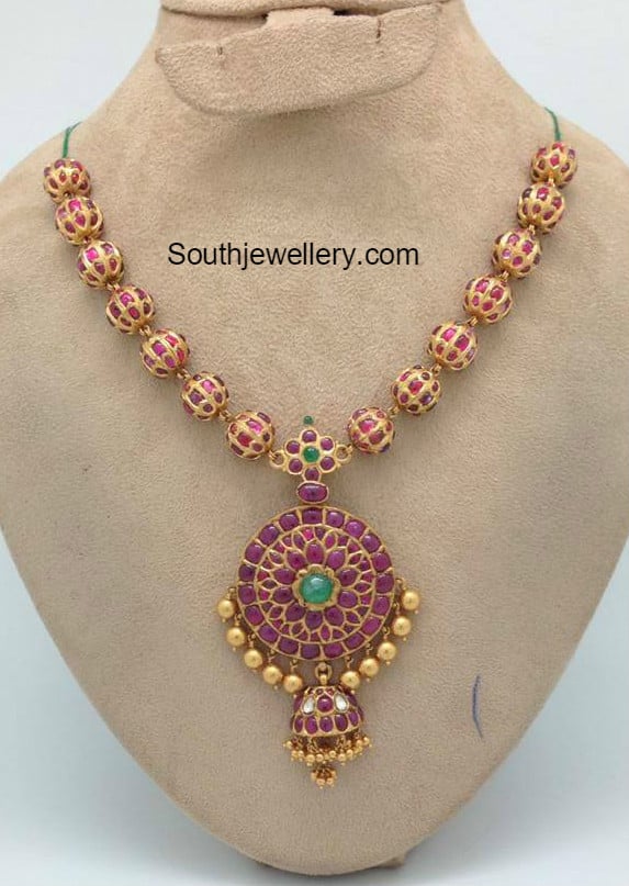 Delicate Gold Jewelry with Ruby Necklace Designs