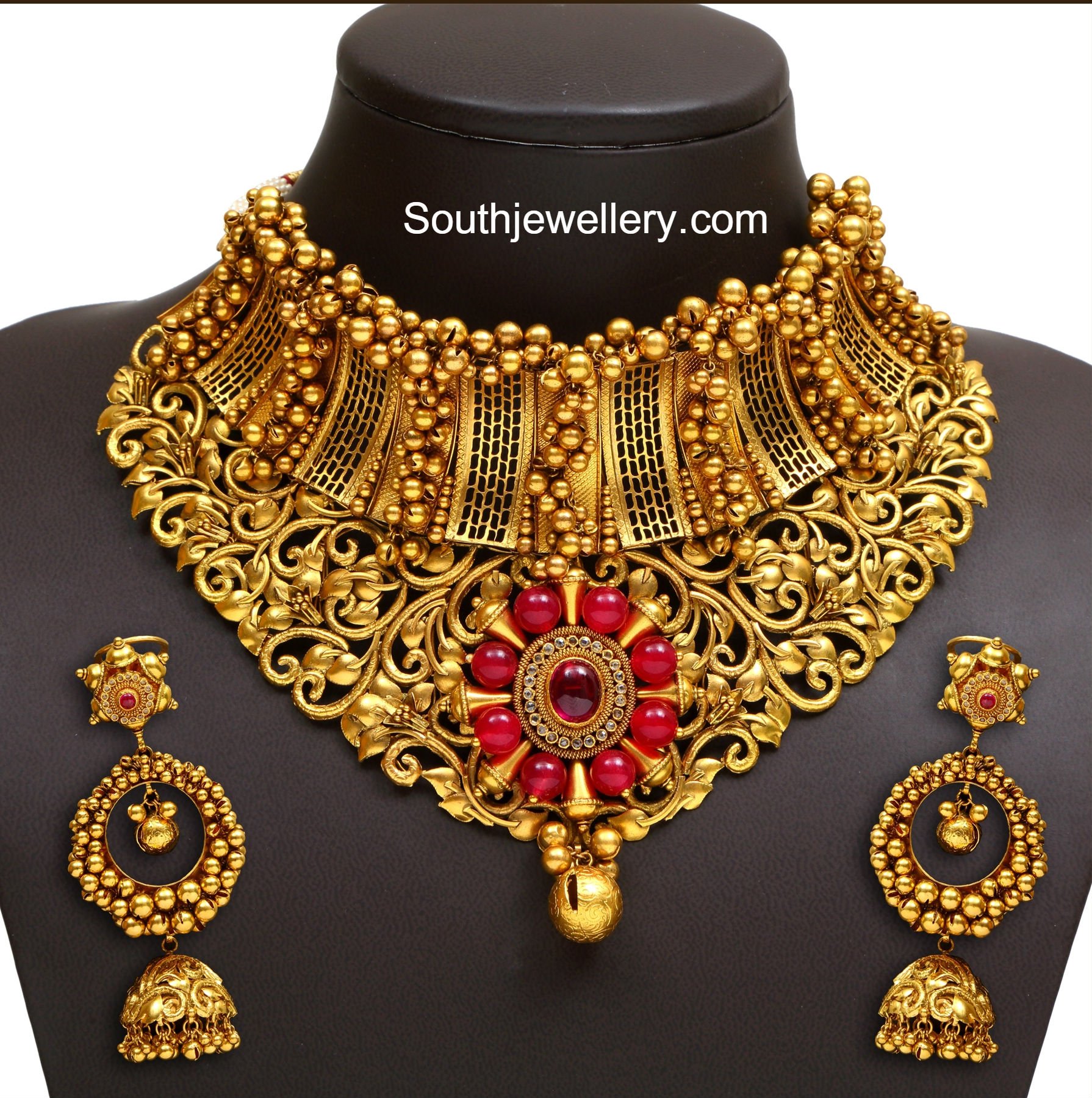  Gold  Necklace  latest jewelry  designs  Jewellery  Designs 