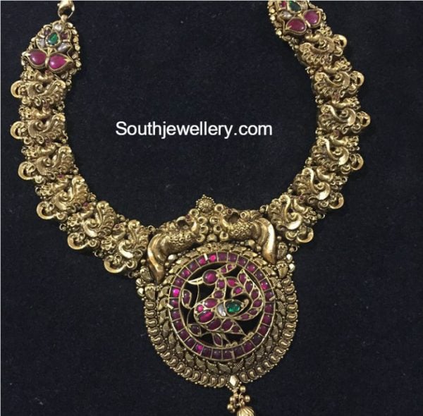 peacock-nakshi-traditional-necklace-22-carat-gold