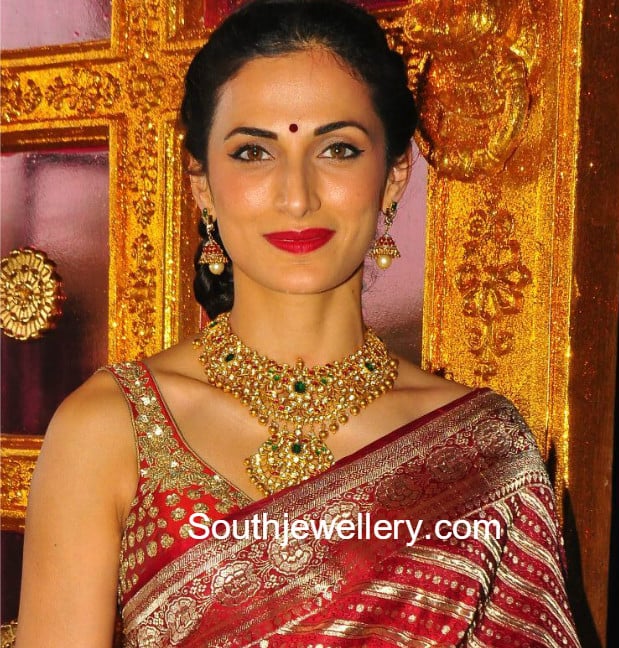 Shilpa Reddy in a kundan necklace - Indian Jewellery Designs