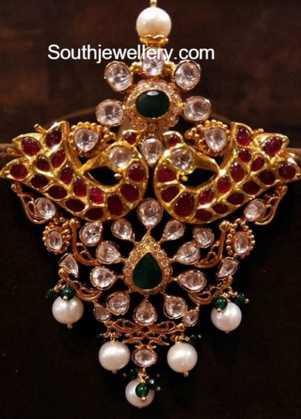 kundan-peacock-pendant