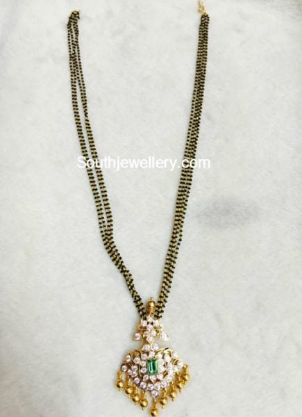 black-beads-mangalsutra-chain-diamond-pendant