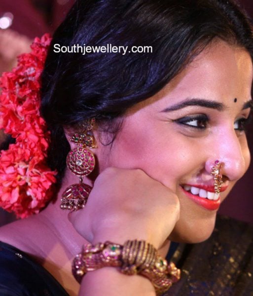 vidya balan kundan jhumkas and nose ring