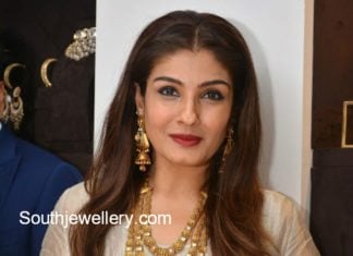 raveena tandon gold haram