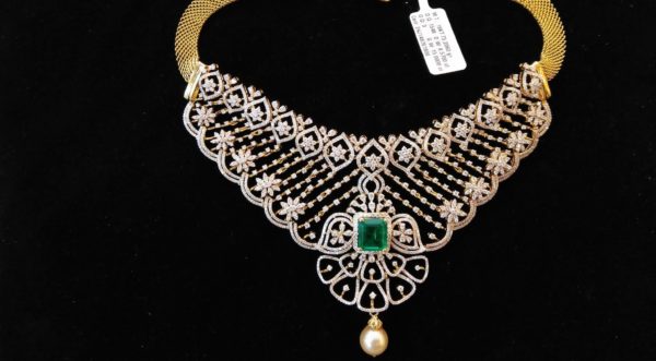 simple diamond necklace designs indian