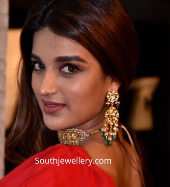 nidhii agerwal gold earrings