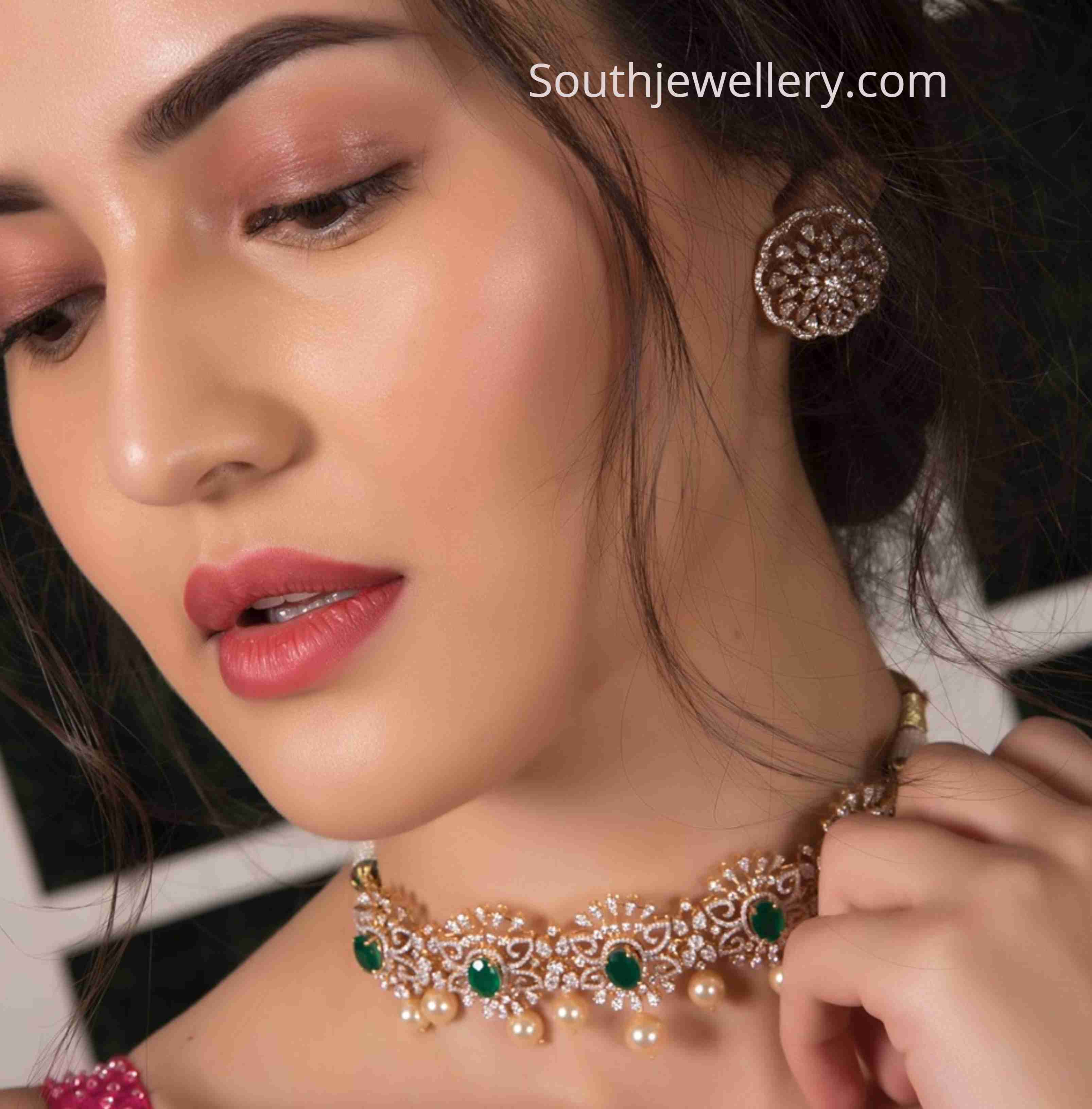 Diamond Necklace Simple choker Bhaju Bandh Emerald stones south sea pe –  Nihira