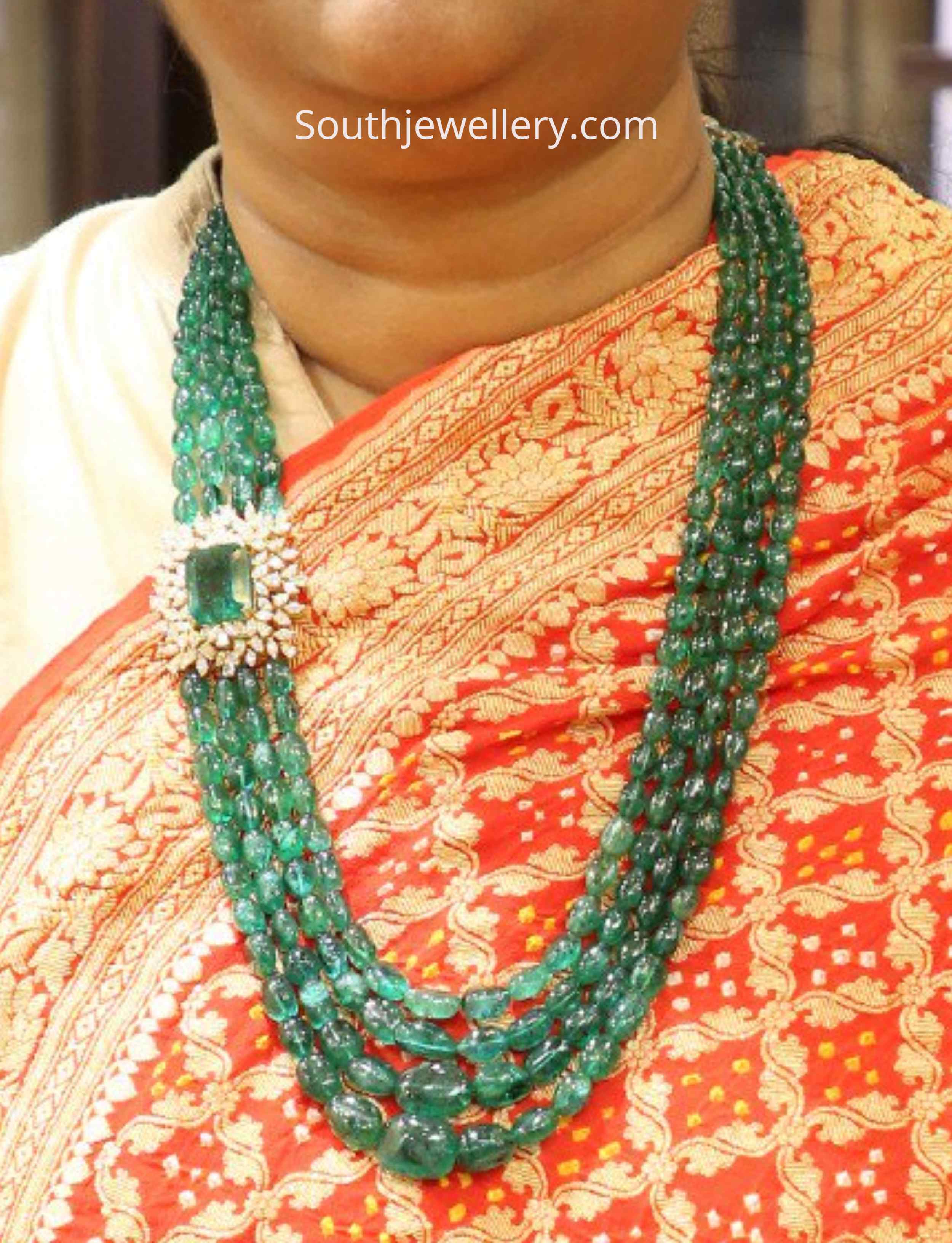 Emerald beads with side pendant deals