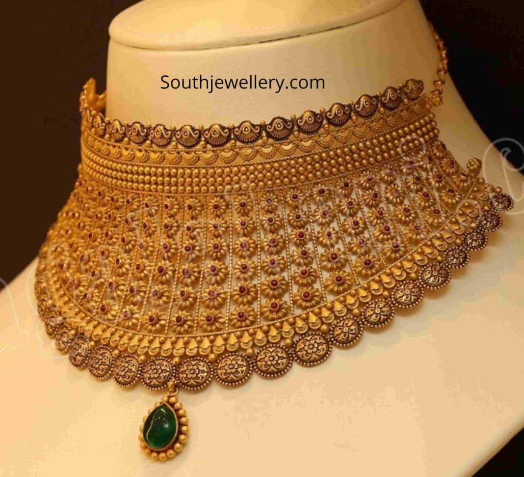 Traditional Gold Chokers Collection By Joyalukkas Indian Jewellery