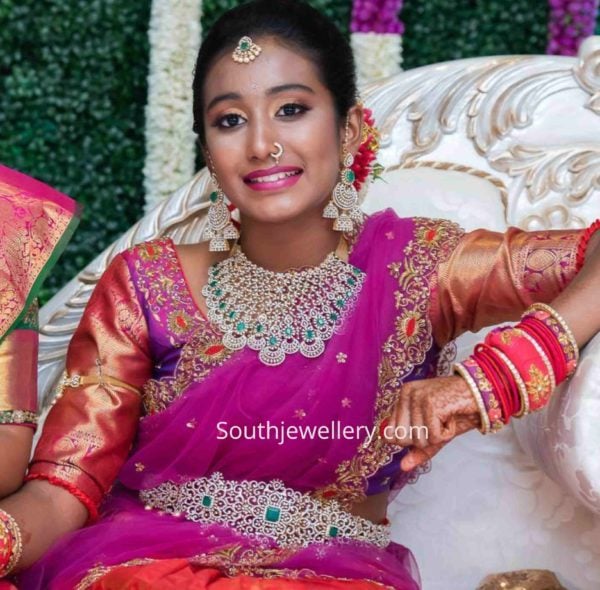 half saree matching jewellery
