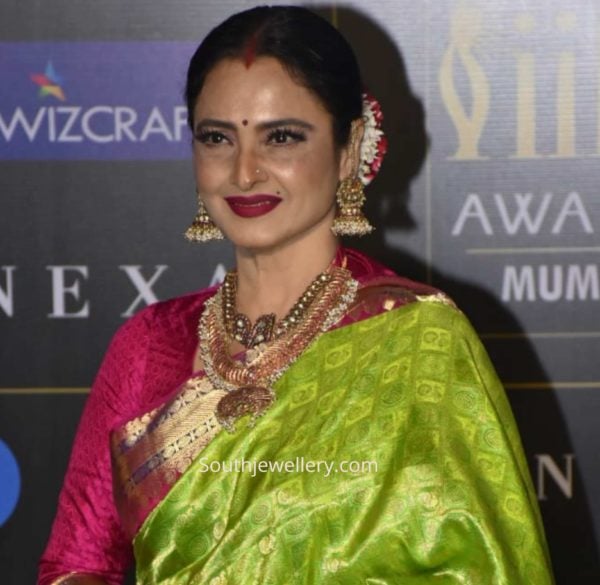 rekha traditional gold jewellery