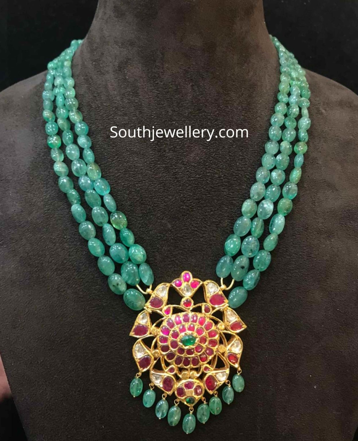 3 Line emerald beads necklace with kundan pendant Indian Jewellery