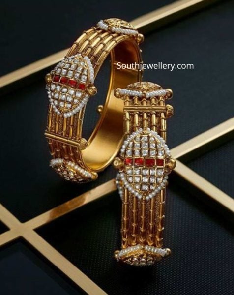 gold bangles by manubhai