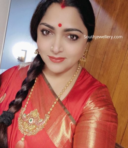 khushbu sundar in gold balls necklace set (1)