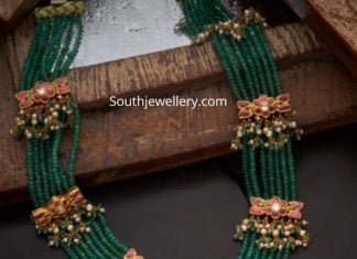 emerald beads necklace with ruby pendant