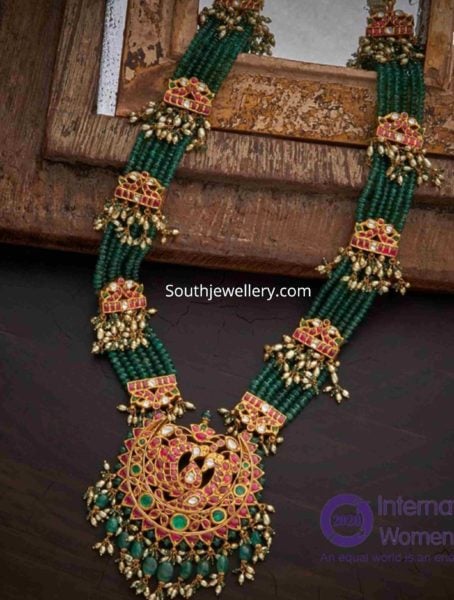 multi string emerald beads haram with ruby pendant