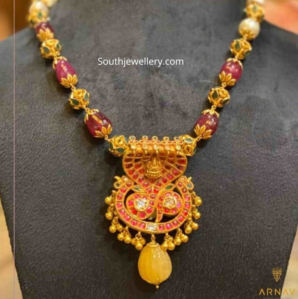 22k gold chain with kundan Lakshmi pendant Indian Jewellery Designs