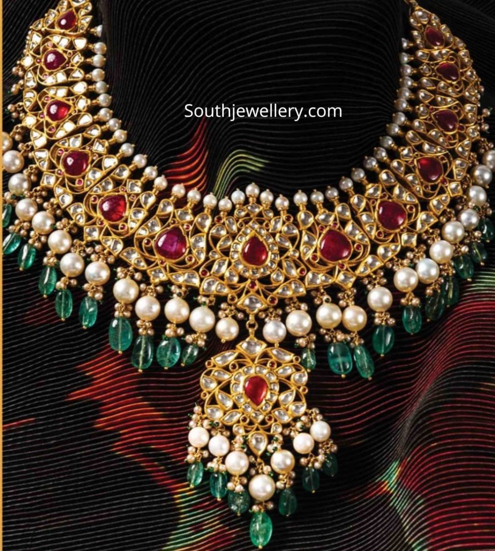 Antique gold kundan necklace Indian Jewellery Designs