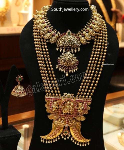 gold nakshi necklace and gundla mala