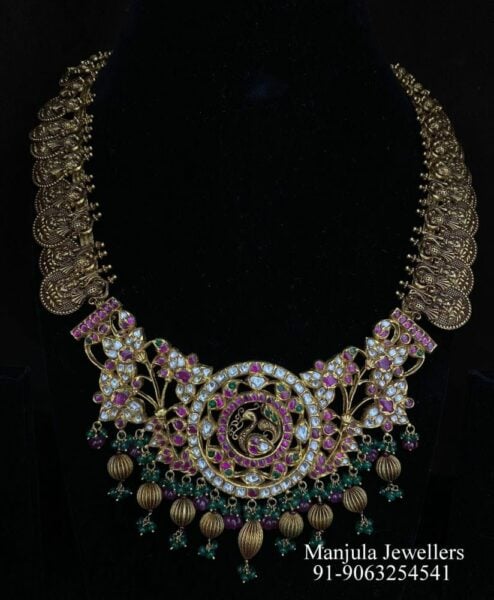 kasu necklace with kundan pendant