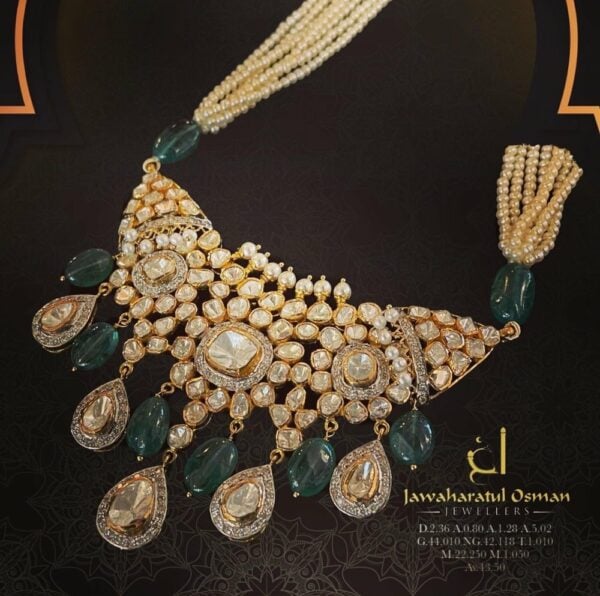 pearl necklace with polki emerald pendant (1)