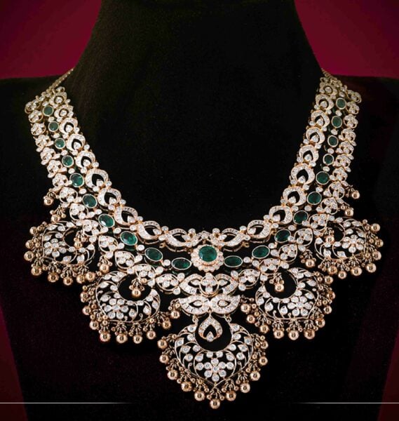 diamond emerald necklace set (2)