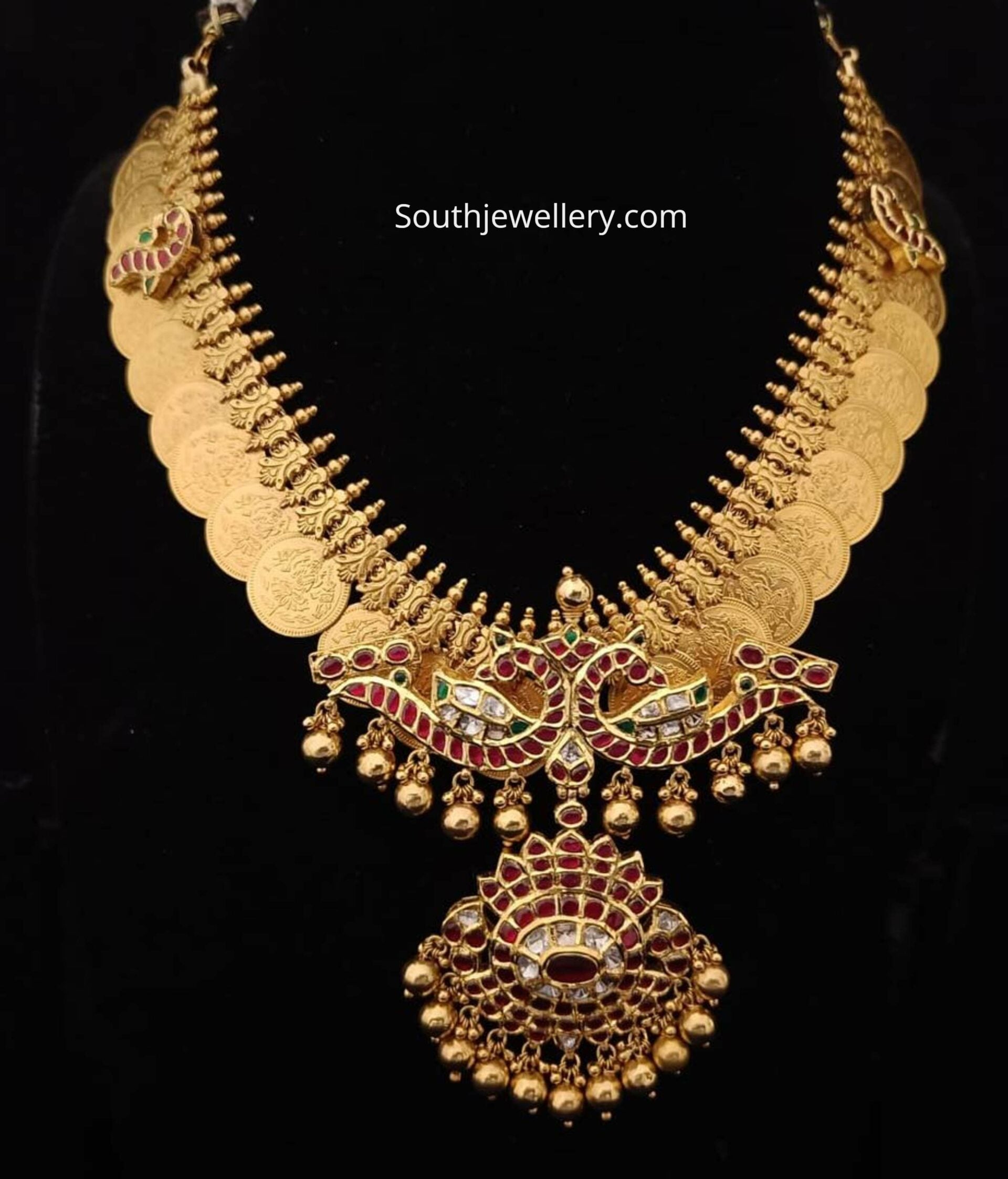 Kasu haram with kundan pendant - Indian Jewellery Designs